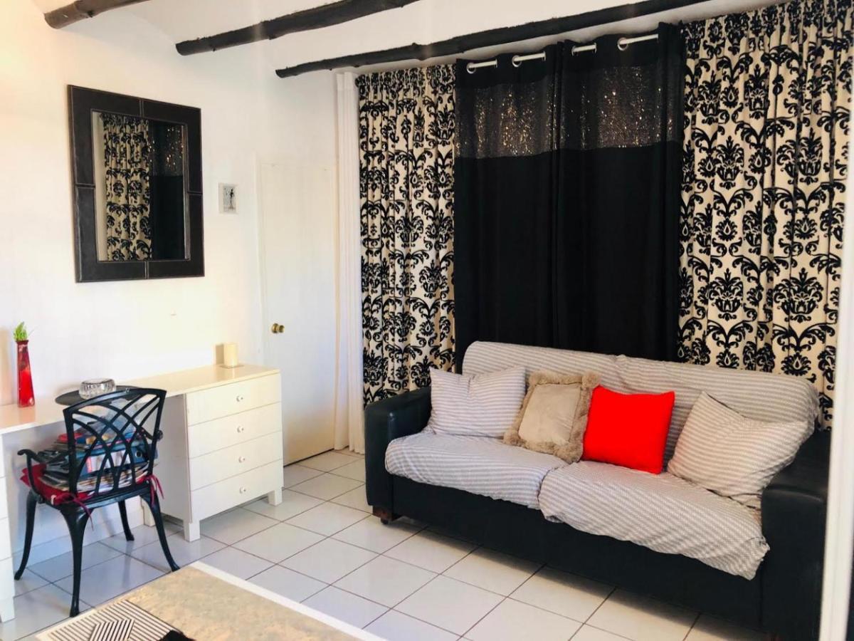 Apartamento Castell Del Mar Apartment *